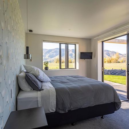 Villa Relax In Rural Wanaka Queensberry Exterior foto