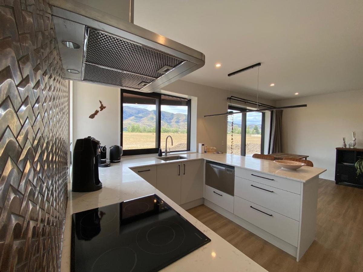 Villa Relax In Rural Wanaka Queensberry Exterior foto