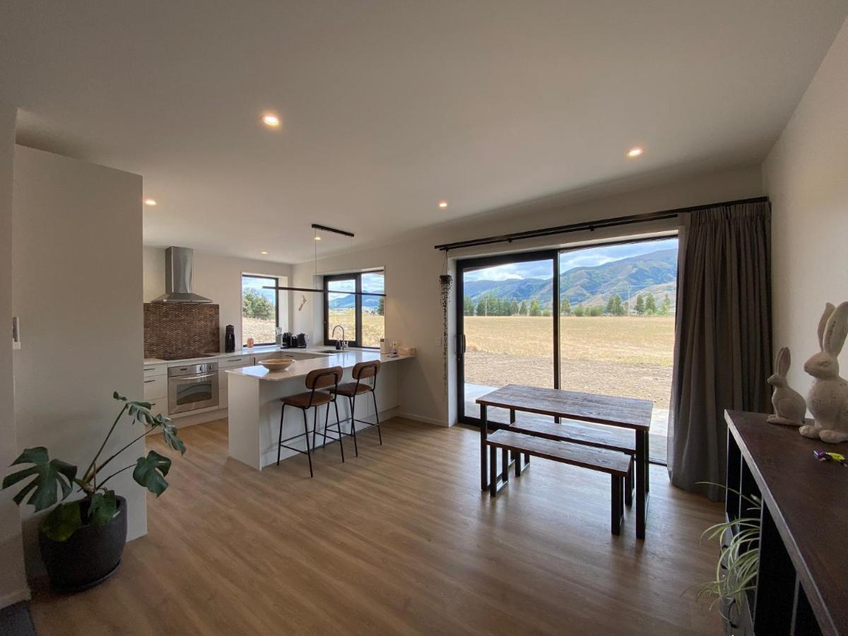 Villa Relax In Rural Wanaka Queensberry Exterior foto